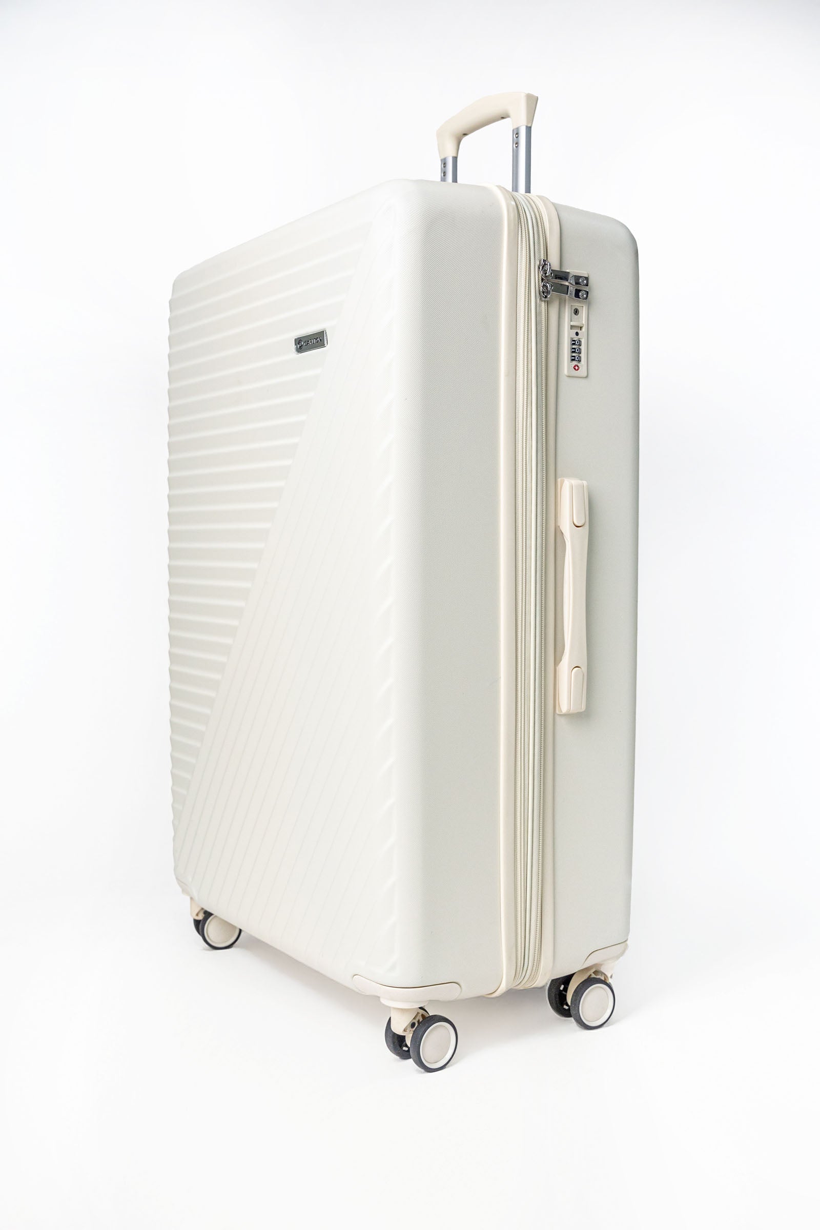 Carlton Zulu White Secondary image